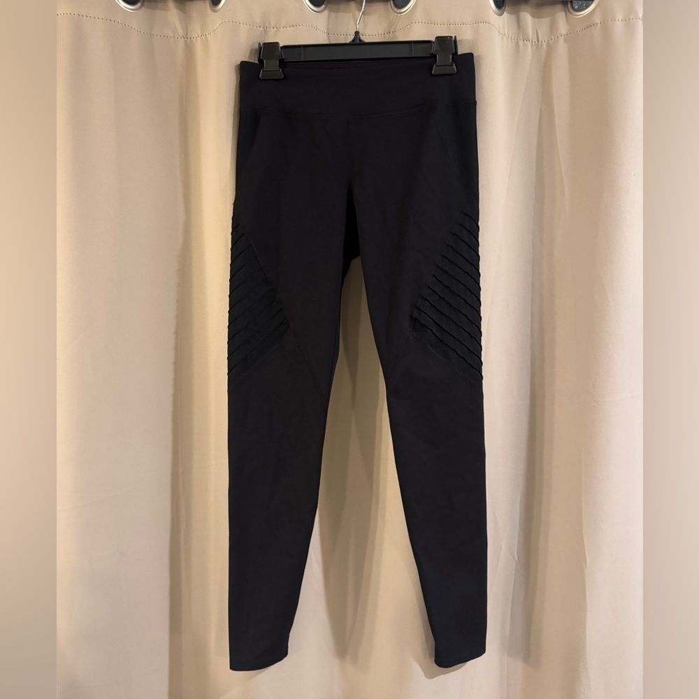 JoyLab Black Leggings with Ribbed Accents